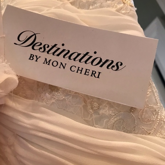 Wedding Dress NWT! - Picture 10 of 12